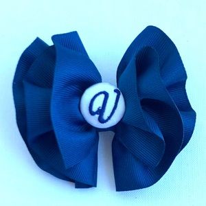 Grosgrain Hairbow Embroided Name Letter.